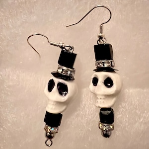 Cinco de Mayo/Day of the Dead,  Día de los Muertos Earrings, Hispanic Heritage, Cinco de Mayo/Sugar Skull, Day of the Dead Skull/Calavera