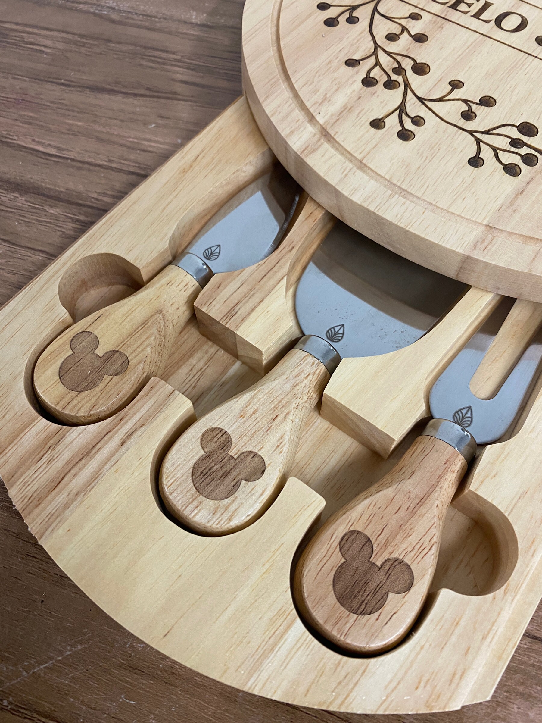 Personalized Mickey Cheese Board, Custom Engraved Wooden Cutting Board ...