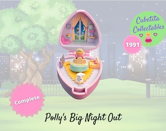 Vintage 1991 Bluebird Polly Pocket Polly's Big Night Out Ring and Ring Case - COMPLETE COMPACT