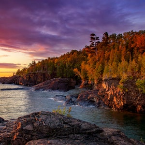 Autumn Sunrise / Black Rocks Sunrise / Upper Peninsula Sunrise / Michigan / Fall Color / Lake Superior Sunrise / Marquette / Lake Sunrise