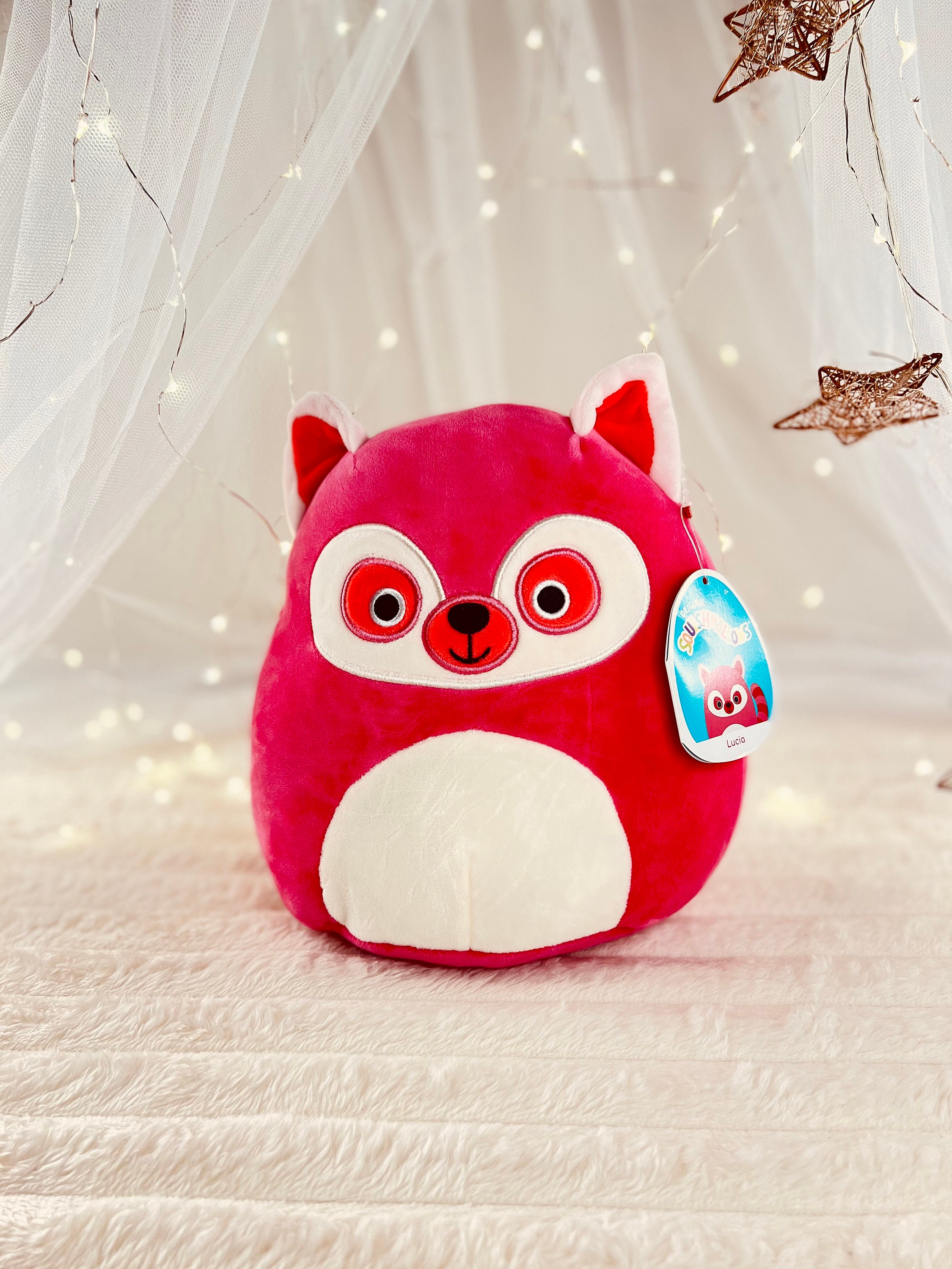 lucia the pink lemur squishmallow
