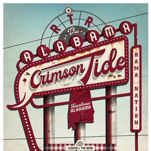 Alabama Crimson Tide Vintage Print Design - SEC