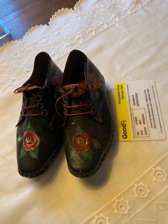 Wooden tap deals shoes