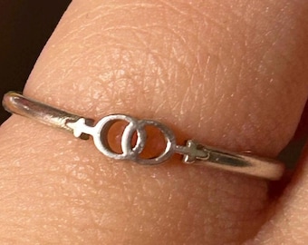 sterling silver double venus lesbian ring
