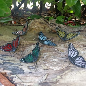 Stained Glass Butterflies 3D Monarch butterfly Stained glass Suncatcher statue Monarch butterfly ornament Boho Decor
