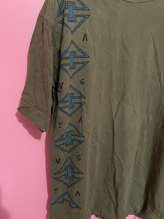 Camiseta geométrica verde rara de Van Grack de los años 90 | Etsy México