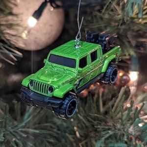 Jeep Gladiator Christmas Tree Holiday Ornament (328)