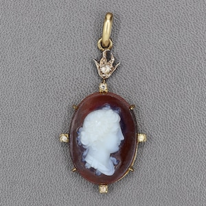 Antique French Hardstone Cameo Pendant