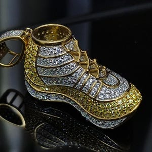 Moissanite Jordan Shoes Pendant Necklace  NBA Hip-hop Charm  Yellow Diamond Silver Pendant for Sports Fans