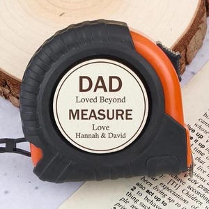Personalized Engraved Tape Measure, Dad No One Measures up to You, Engraved Gift for Dad/Grandpa/Daddy, Dad Birthday Gift, Father&#39;s Day Gift