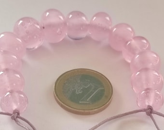 zachtroze parelmoer handmade glas kralen unieke set,zeer vrouwelijk , perfect iedere vrouw! By Petra Hergarden