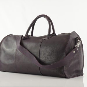 Ledertasche Weekender Reisetasche Handgepäck Sporttasche SUNDAY OX&Q Lila