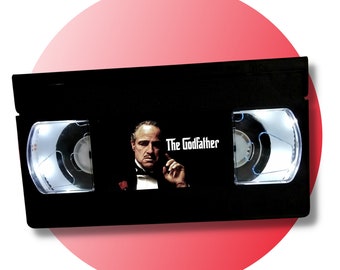 The Godfather retro lamp - LED lighting - Recycled VHS tape - Ideal gift for movie lovers - Classic movies - Al Pacino