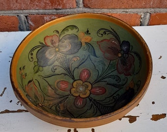 antique rose-painted ale bowl, Telemark rosemaling,  Farmhouse primitive antiques,rosemaling, folkart, hand carved, decor,folk-art Norwegian