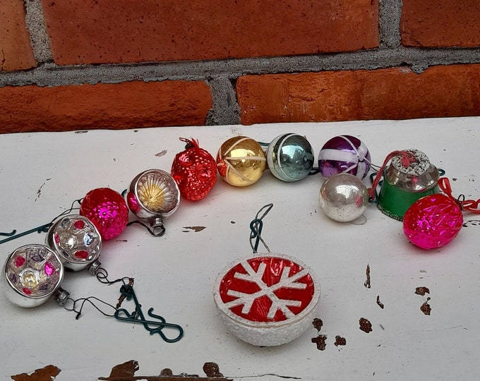 Set of 12 beautiful old Christmas tree balls, Handmade beautiful Christmas balls, Vintage Christmas, Christmas gift, Scandinavian design