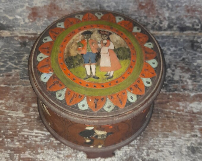 Vintage Scandinavian Folk Art Bridal Box from the 1930s-1940s: Beautifully Painted Thaw with Bridal Couple on Lid