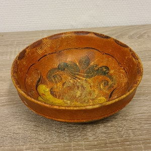 Norwegian rosemaling, Vintage bowl rosemalt, Rosemalt bowl folkart, rustic and mid-century