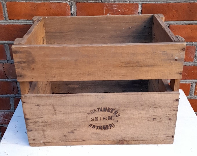 Norwegian charming brewery box from 1940-1950s, Scandinavian brewery decorations, Wooden box, Norwegian collectibles, Primitive decor