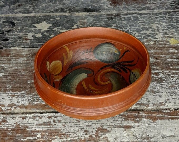 Fantastic antique ale bowl, Telemark rosemaling,  Farmhouse primitive antiques,rosemaling, folkart, hand carved, decor,folk-art