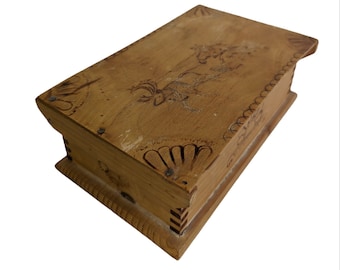 Vintage houten sieradendoos - Sami traditionele schatkist