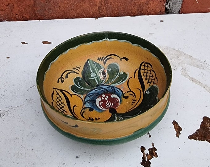 Stunning antique ale bowl, from 1900s, rustic antique, Bent wood, Norwegian ,rustic and primitive, Rosemaling Folk-art Norwegian traditional