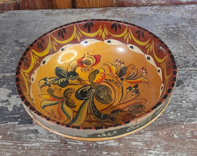 Fantastic vintage ale  bowl, Telemark rosemaling,  Farmhouse primitive antiques,old folkart motifs, folkart, hand carved, decor,folk-art