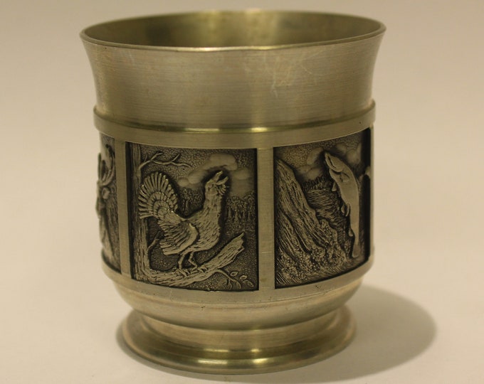 Beautiful tin salt bowl with Norwegian animal pattern, handmade folk art, Norwegian tin / pewter, Manufacturer: Norwegian, Kongetinn Norge