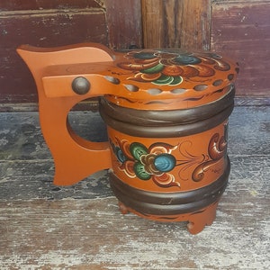 Stunning rose-painted drink cup,Norwegian folk-art,Rosemaling Mid-Century traditinal rosemaling, Interior decor, vintage decor
