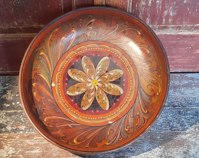 Vintage Ale Bowl from 1900s with Telemark Rosemaling - Farmhouse Primitive Antiques