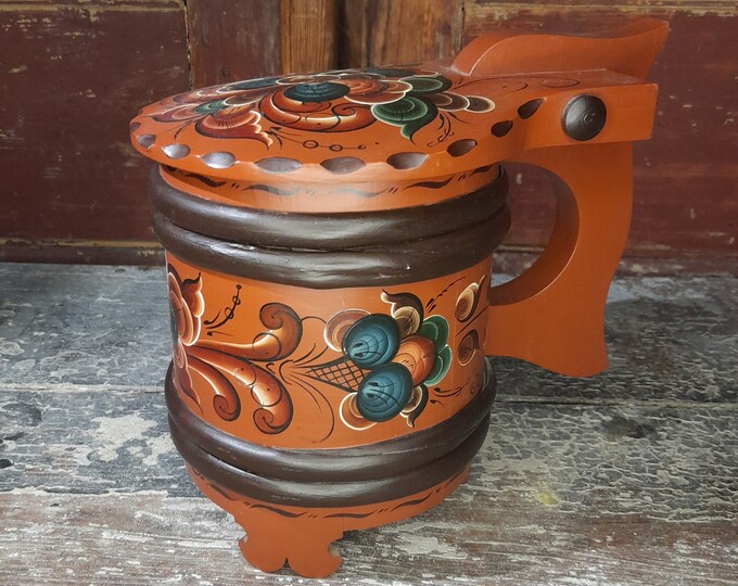 Stunning rose-painted drink cup,Norwegian folk-art,Rosemaling Mid-Century traditinal rosemaling, Interior decor, vintage decor