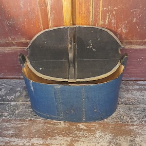 Stunning antique tine box, rustic antique, Bent wood, Norwegian folk-art, rustic and primitive, handmade in Norway,NOrwegian design