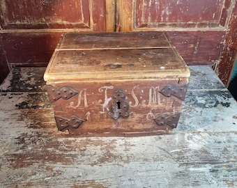 Unique antique rare chest - Handmade jewelry box - Norwegian trinket box - Scandinavian treasure chest - Rustic and primitive folk art