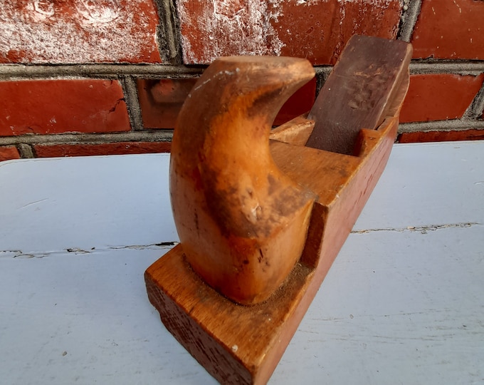 Antique wood planner, 1920 to 1940s, antique, carpentry tool, Norwegian wood tools, collectibles, carpenter tools