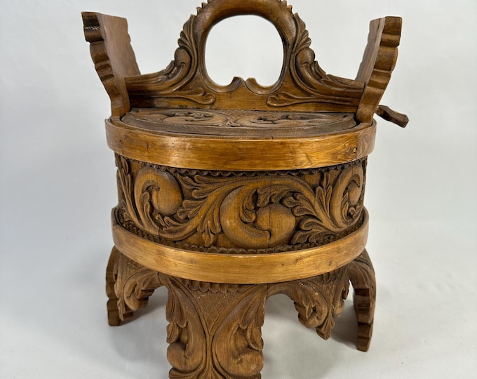 Rare Vintage Norwegian Porridge Amber - 1960s Acanthus Carving Collectible