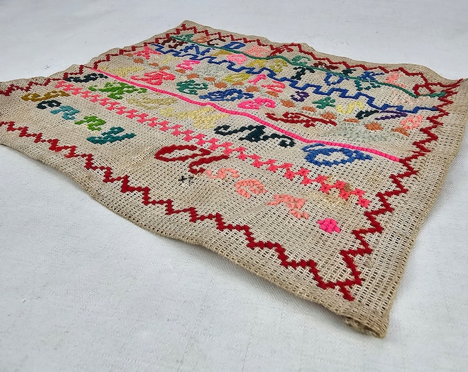 Charming Vintage Norwegian Alphabet Sampler from 1890-1920s - Beautiful Cross Stitches and Handcrafted Schoolwork