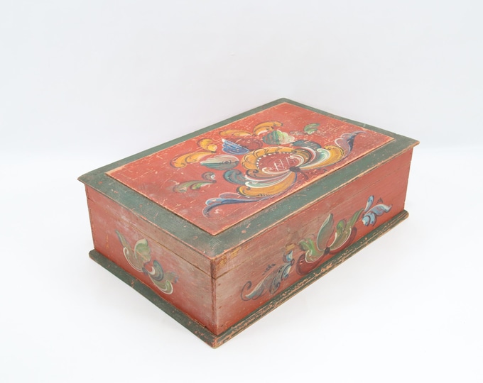 Norwegian Rosemaling Wooden Chest | 1920s Os Folk Art Box | Hand Painted Scandinavian Storage from Bergen Area