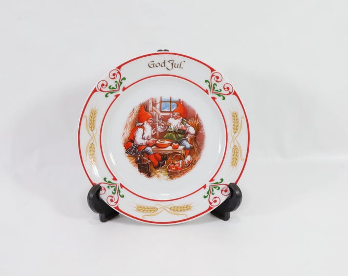 Vintage Norwegian Christmas Breakfast Plate by Firløveren - Axel Eliasson 1985