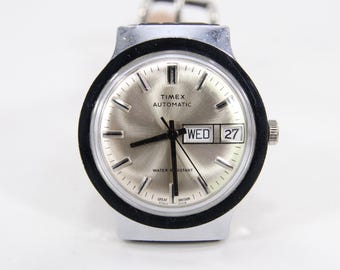 Vintage Timex Automatic TV Dial Watch | Day Date Display | British Made 1970s Wristwatch | Silver Dial | 35mm Case