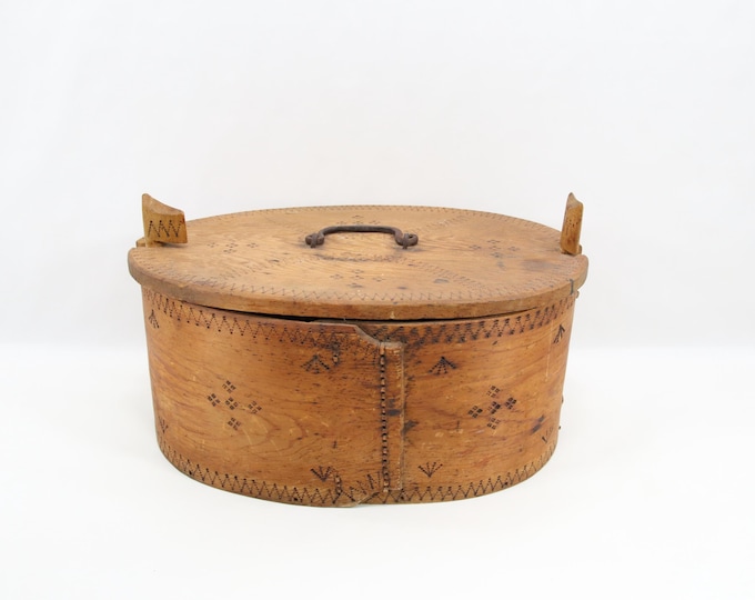 Antique Norwegian Bentwood Tine Box 1800s | Large Oval Folk Art Storage Chest with Burned Decor | Rustic Scandinavian Patina
