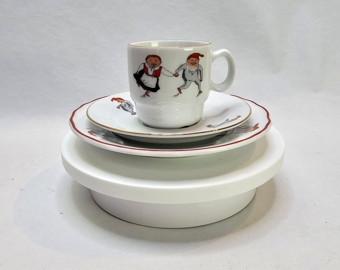 Christmas breakfast trio - Porsgrund porcelain Nisse - Christmas coffe - tea cup - 4 sets