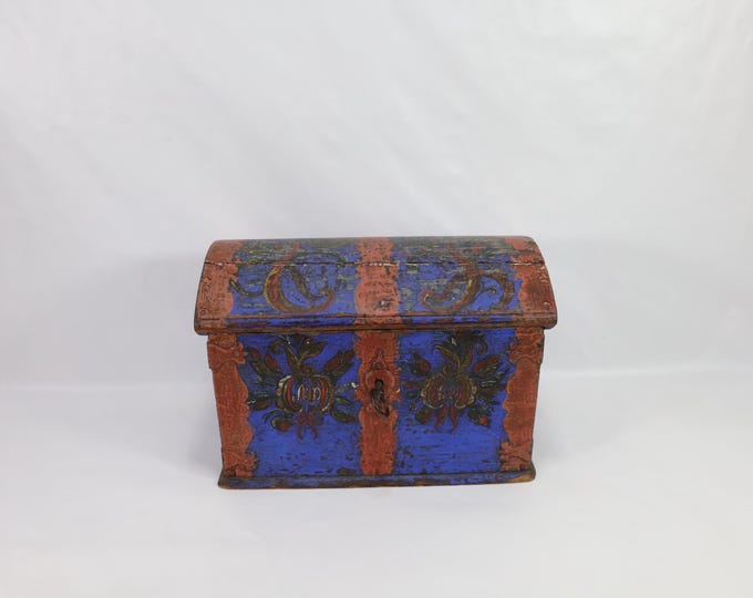 Antique Norwegian Strong Box | 1800s Nordic Artisan Craft | Rose Paint Pattern | Nordic Collector's Piece | Nordic Gift