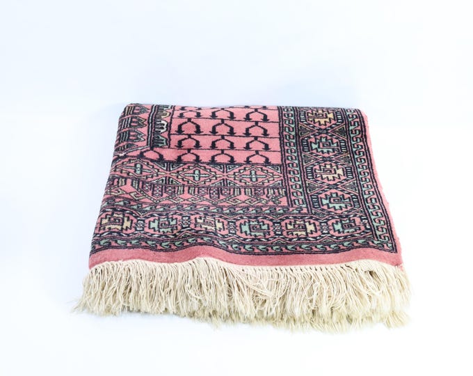 Handwoven Oriental Rug 1950s | Vintage Wool Rug | Tapestry of History | Elegant Home Decor | Unique Vintage Gift
