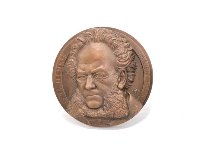 Henrik Ibsen 1978 Limited Edition Relief Plaque 276/500 – 29 cm Scandinavian Literary Wall Medallion – Nordic Commemorative Art