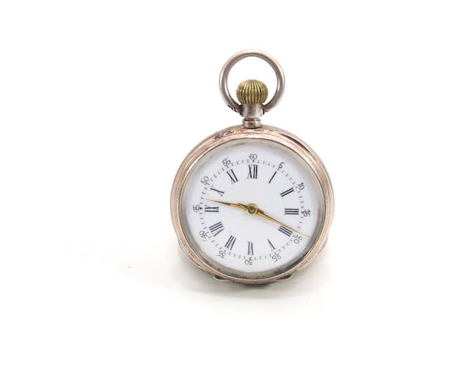 Antique Swiss Silver Pocket Watch ca. Early 1900s – 0.800 Silver Case, White Enamel Dial with Roman Numerals, Mechanical Movement