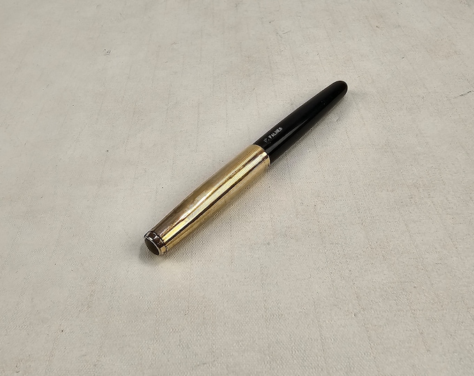Rare PARKER 50 Vintage Fountain Pen with 12 Carat Rolled Gold Cap - Original Steel Nib - M Vintage Condition