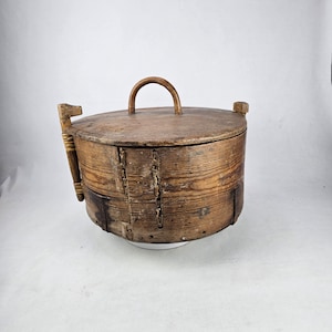 Large Norwegian Tine - Versatile Folk Art Decor and Functional Storage Container - Norwegian 1800s Folk Art