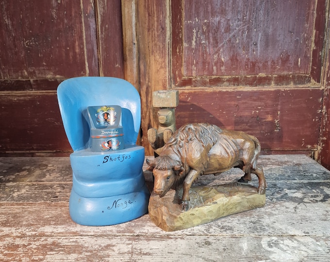 Lott with Scandinavian antiques and vintage items,Norwegian folkart,Kubbestol,Cubechair,Handcarved,Candle holder,Norwegian rarities,Handmade