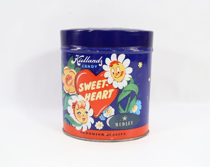 Kiellands Candy "Sweetheart" Tin Box | 1940 Vintage Collectible | Nordic Charm | Floral Design | Retro Gift