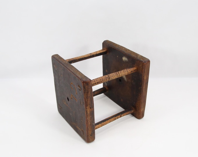 Antique Norwegian Yarn Winder Base 1860 | Folk Art Wooden Spinning Tool with Carved Initials | Rustic Nordic Textile Decor Piece