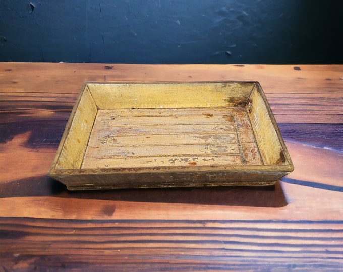 Hand carved serving tray from 1920s - Hand made wooden coffee tray - Coffee tray - Home decor